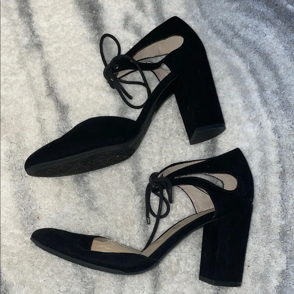 Unisa Black Suede Women's Heels - Picture 4 of 5